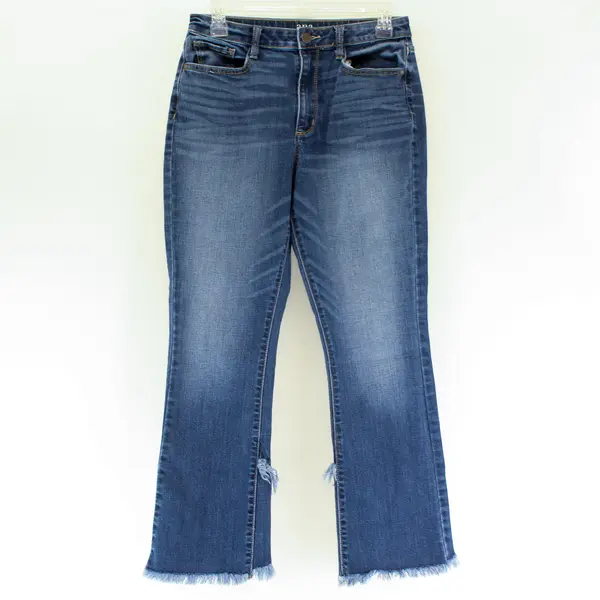 A New Approach Medium Wash Kick Crop Flared Jeans Women's Size 6T