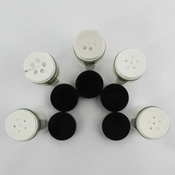 Lot of 6 Clear & Black Plastic Lid Glass Spice Jars  3.6"x1.6"