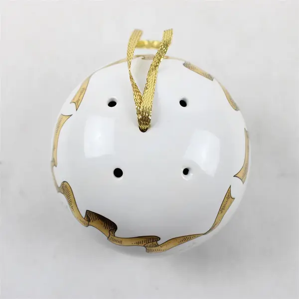 Otagiri Enesco White Porcelain Potpourri Ornament Joyous Noel Christmas