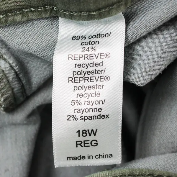 M Jeans by Maurices Green High-Rise Tapered Leg Pants Women's 18W Reg