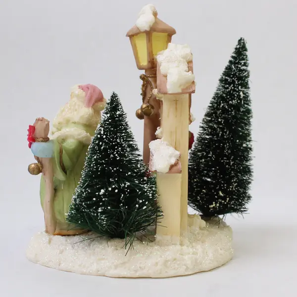 Enesco 9522972 Santa Pulling Sled of Toys Figurine Christmas Collectible