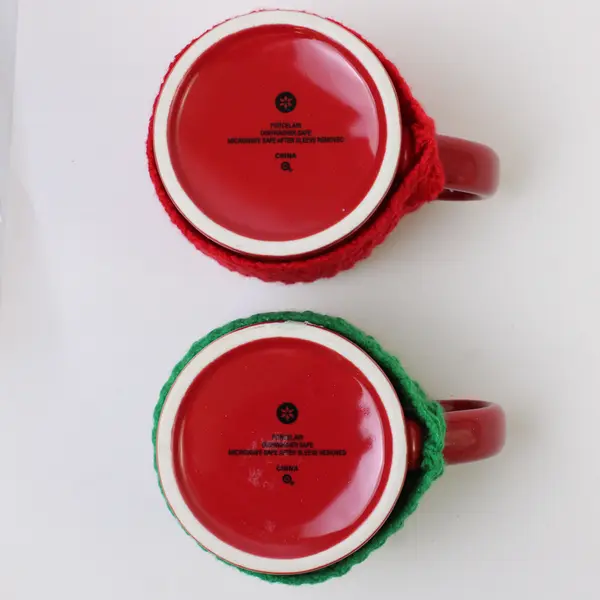 Lot of 2 Porcelain Christmas Sweater Coffee Mugs Red & Green