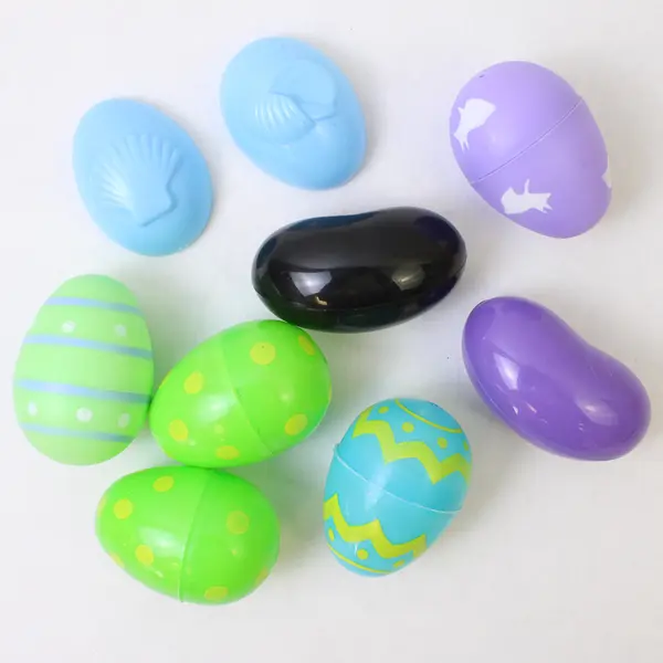 Lot 22 Assorted Fillable Easter Plastic Eggs-Jelly Bean Shaped and Decorative 