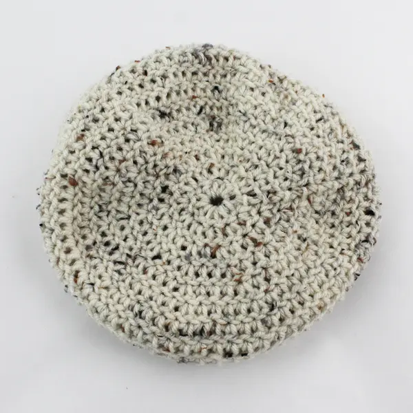 Handmade Women's Off-White and Brown Marled Knit Beret Hat One Size