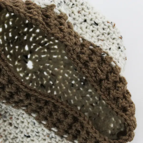 Handmade Women's Off-White and Brown Marled Knit Beret Hat One Size