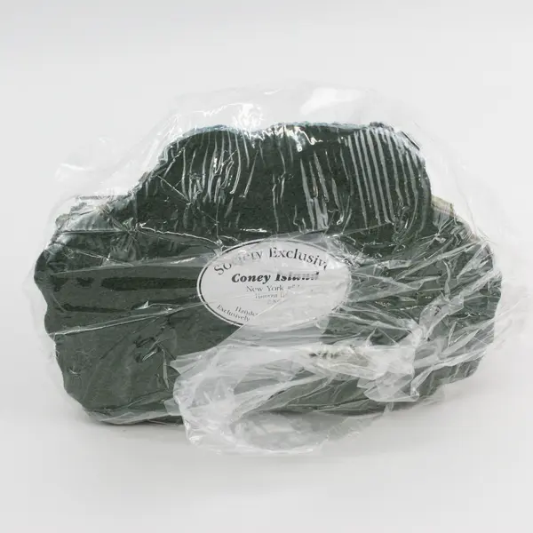 Harbor Lights Collectors Society Coney Island New York Resin Figurine 2001