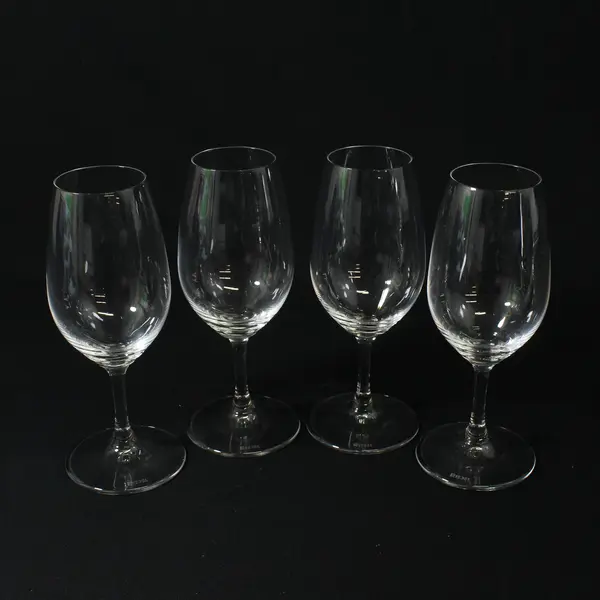 Set of 4 Riedel Crystal White Wine Glasses 7"