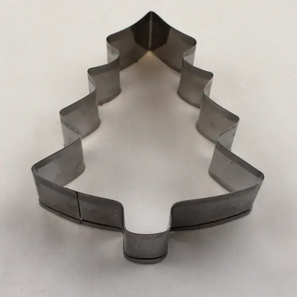 Lot of 4 Christmas Cookie Cutters - Reindeer Tree Gingerbread Snowflake