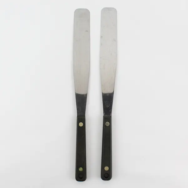 Flint And Ekco Stainless Steel Icing Spreaders With Wood Handles 12.5"