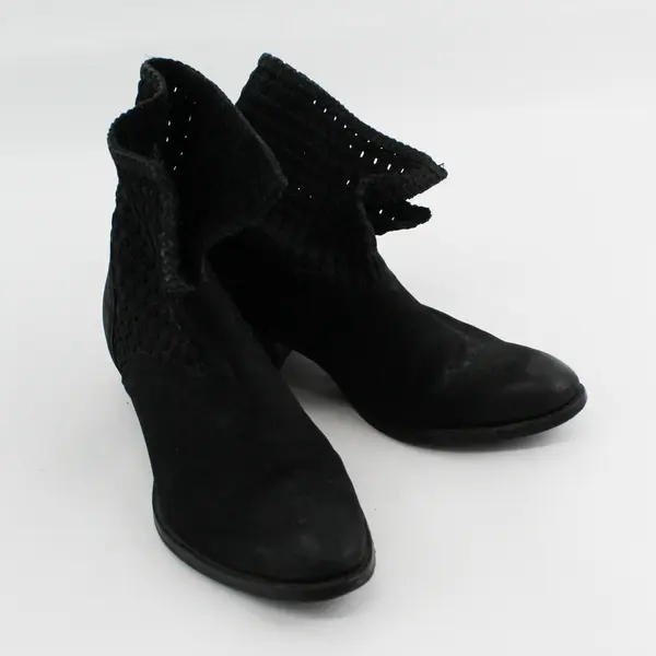 Splendid Solid Black Suede 1.75" Cuban Heel Ankle High Boots Women's Size 7
