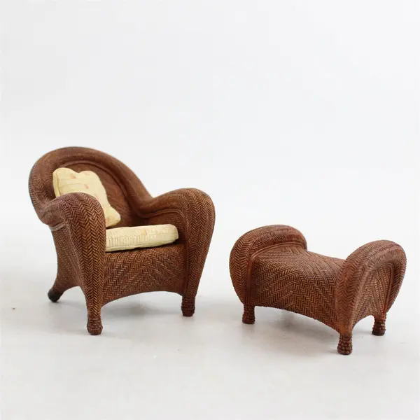 Raine 'Take A Seat' Dollhouse Wicker Ottoman Chair #24012 New in Box