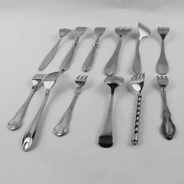 Mixed Lot of 12 Stainless Steel Forks Event Party Flatware