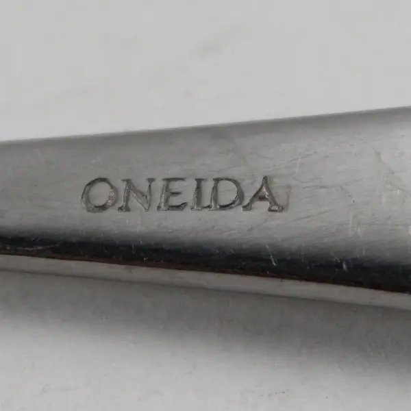 Lot of 12 Stainless Steel Spoons Party Event Flatware