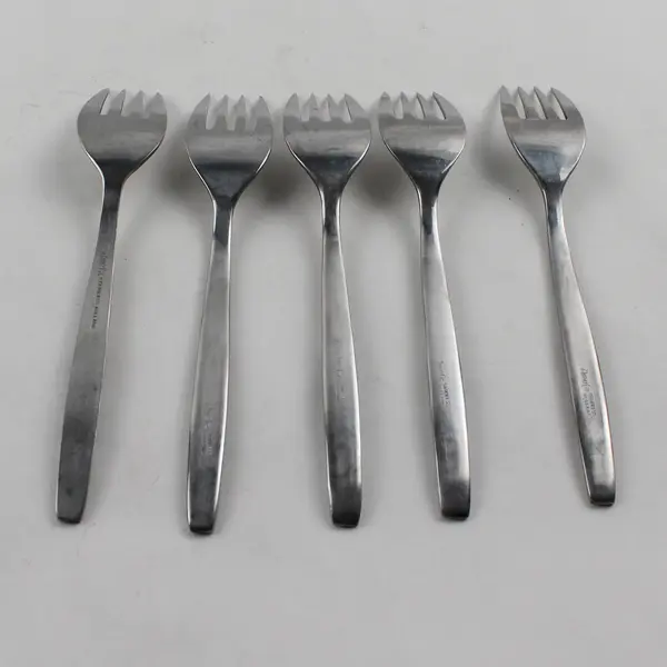 Set of 5 Amefa Royal Damask Stainless Steel Salad Forks