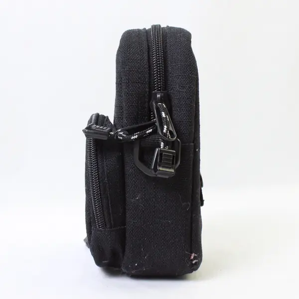 Hakuba Black Nylon Camera Case Zipper Case and Strap