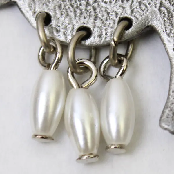 Vintage Jonette Jewelry Pewter and Faux Pearl Dairy Cow Brooch 2.5"