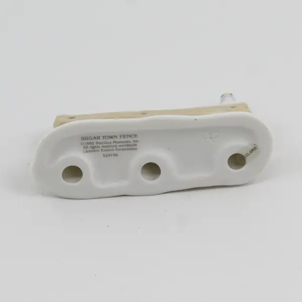 Precious Moments Sugar Town Fence Bird Christmas Village Accessory