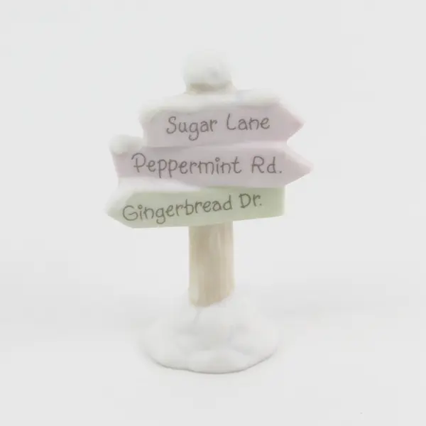Precious Moments Sugar Town Street Sign Sugar Lane Peppermint Rd Gingerbread Dr