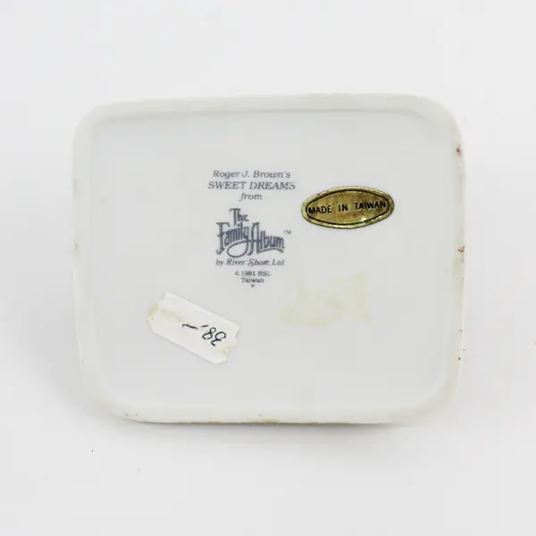 Roger J. Brown 1981 Sweet Dreams Porcelain Figurine The Family Album Collectible