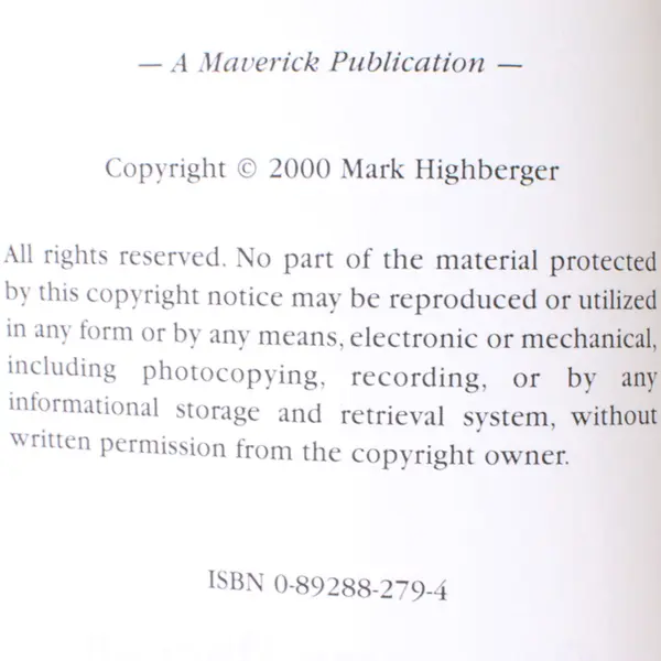 Exploring Oregon: Travel Guide by Mark Highberger 2000 1st Edition PB Very Good