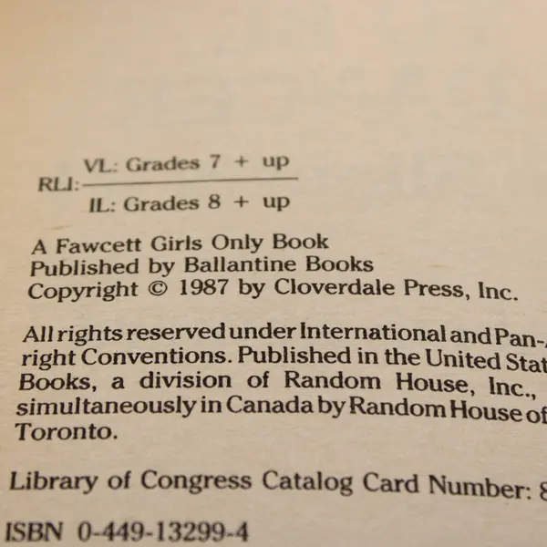 VTG To Be A Dancer Satin Slippers #1 Elizabeth Bernard Book Club Edition 1987 PB
