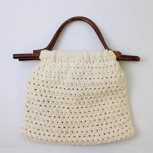 Vtg 1970's White Macrame w/Decorative Bamboo Handle Lined Handbag