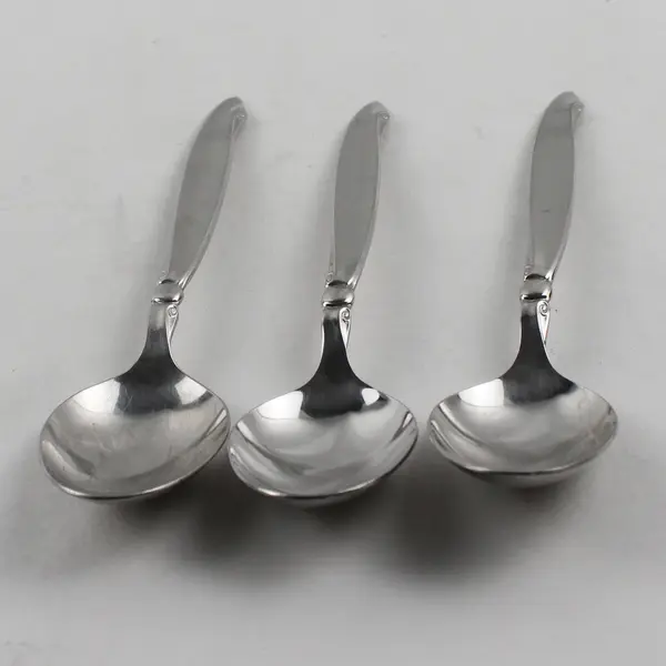 Lot of 3 Oneida Silver Shoreline Pattern SS Oval Soup Spoons 6.75" Good