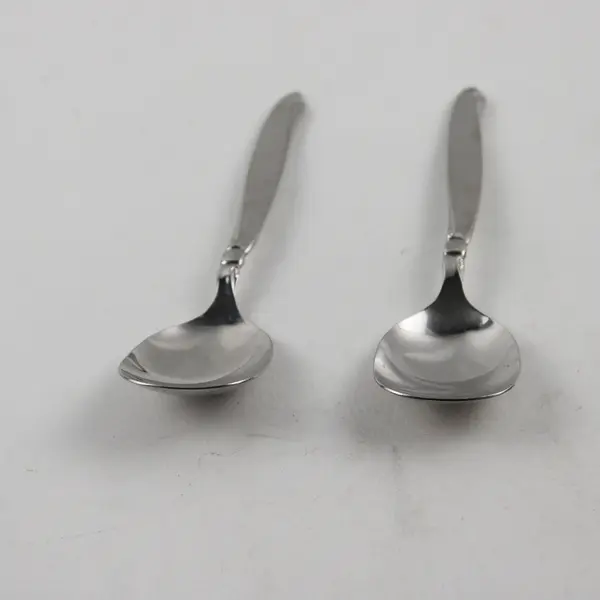 Lot of 2 Oneida Silver Shoreline Pattern SS Sugar Spoons Rare HTF Item 6"