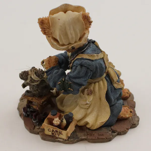 Boyds Bearstones Florence Gentlecare Figurine NEW In Box Collectible