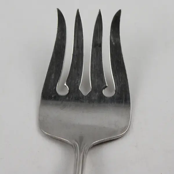 Oneida Silver Bancroft Pattern 18/8 Stainless Cold Meat Serving Fork 8.5" Rare