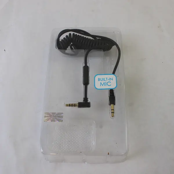 Hype 6ft Coiled Stereo Aux Cable 3.5mm - New Open Box