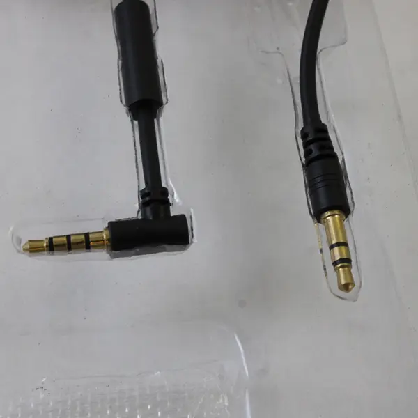 Hype 6ft Coiled Stereo Aux Cable 3.5mm - New Open Box