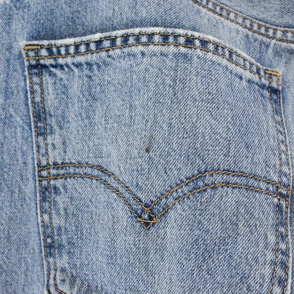 Levi's Women's 31 (38x31) Light Wash Med Rise Low Pro Straight Leg Denim Jeans