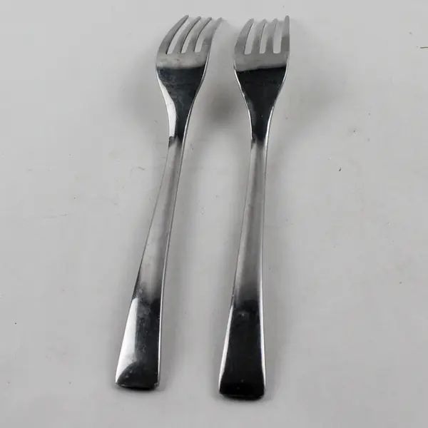 Lot of 2 Harry & Camila Unknown Rare HTF Pattern Stainless Salad Forks 7" Good