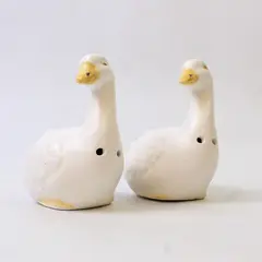 Lot of 2 Enesco Geese Salt & Pepper Shakers Collectible New