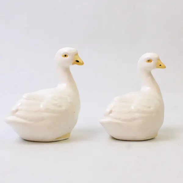 Lot of 2 Enesco Geese Salt & Pepper Shakers Collectible New