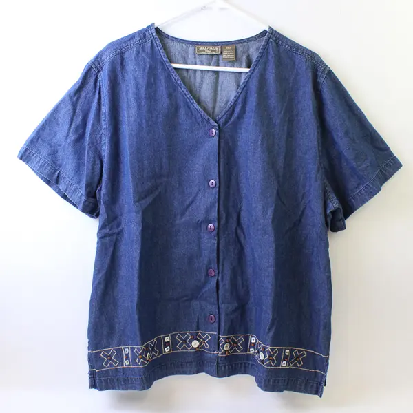 Vintage Jane Ashley Women's 1X Blue Denim Button Up Short Sleeve Shirt
