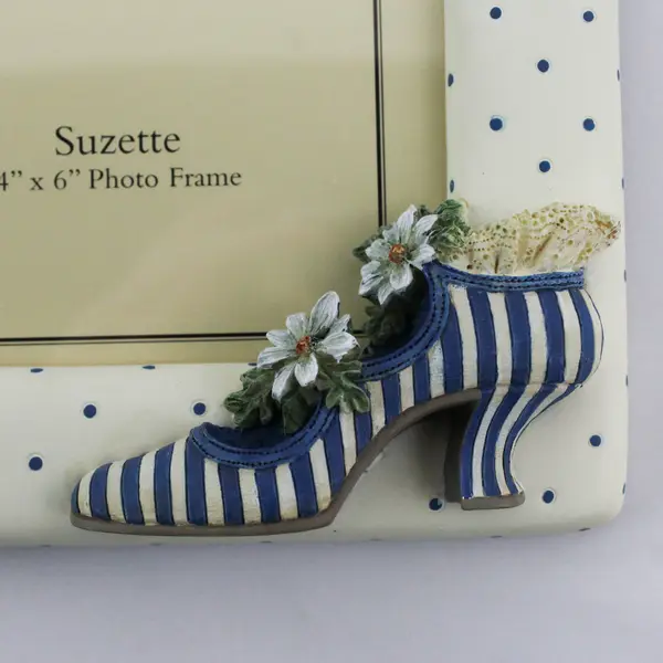 Sandy's Closet By Sandy Lynam Clough White/Blue Suzette 4" x 6" Photo Frame 1999