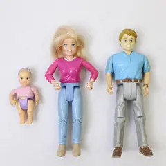 Fisher-Price Loving Family Dolls Mom Dad Baby Set Vintage Good Preowned