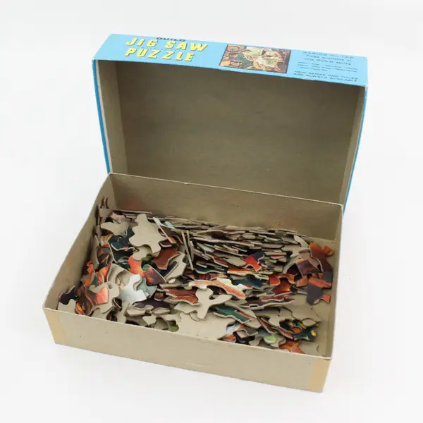 Vintage Guild 304 Piece Jigsaw Puzzle Mothers Helper #4425 