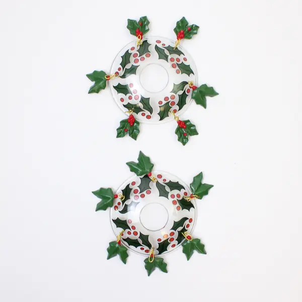 Boston Warehouse 2 Pc Bobeches Seasonal Holiday Holly Berry Glass Candle Rings