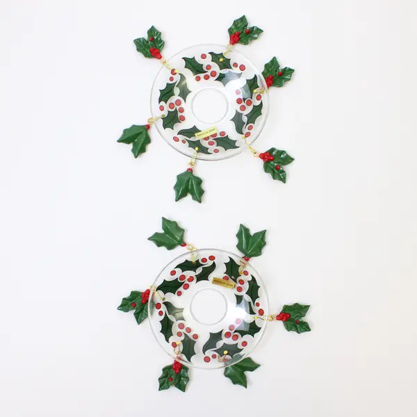 Boston Warehouse 2 Pc Bobeches Seasonal Holiday Holly Berry Glass Candle Rings