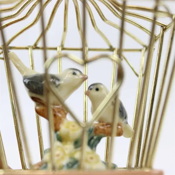 Westland Giftware Porcelain Figurine Two Birds in Cage 4in Tall - New