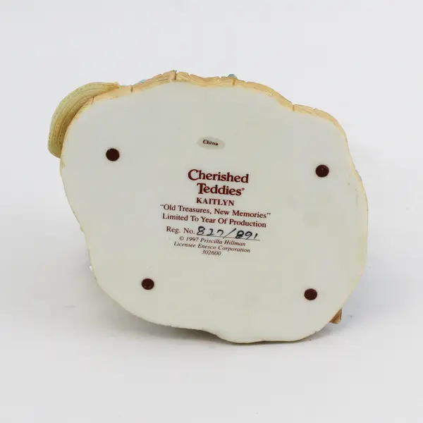 1997 Cherished Teddies  Kaitlyn Old Treasures, New Memories Figure 302600