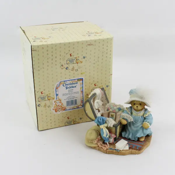 1997 Cherished Teddies  Kaitlyn Old Treasures, New Memories Figure 302600