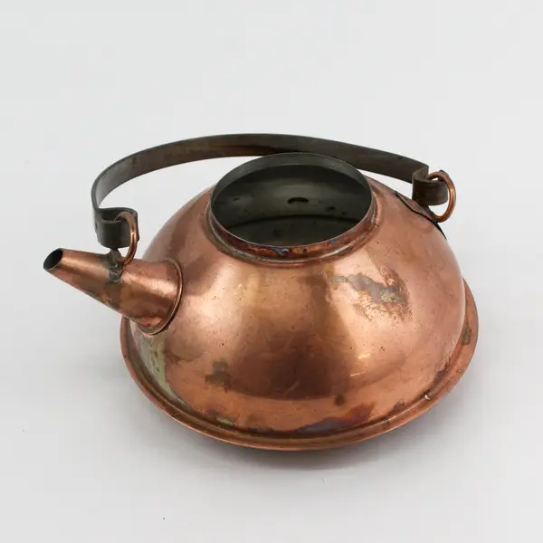 Antique Flat Bottom Ship's Copper Kettle With A Cup Lid