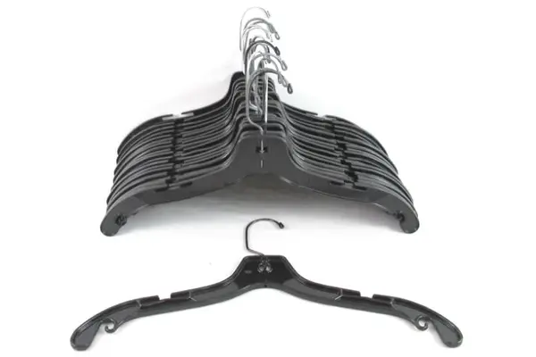 Black Plastic Retail Hangers Lot Of 30 Hook Double Notched Durable Heavy Duty 