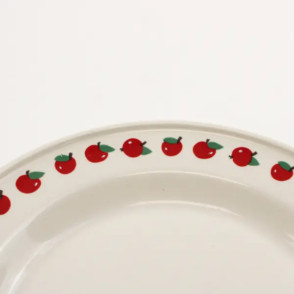Lot Of 2 Folk Craft Stoneware White W/ Apples Patterned Dinner Plates 10.5"