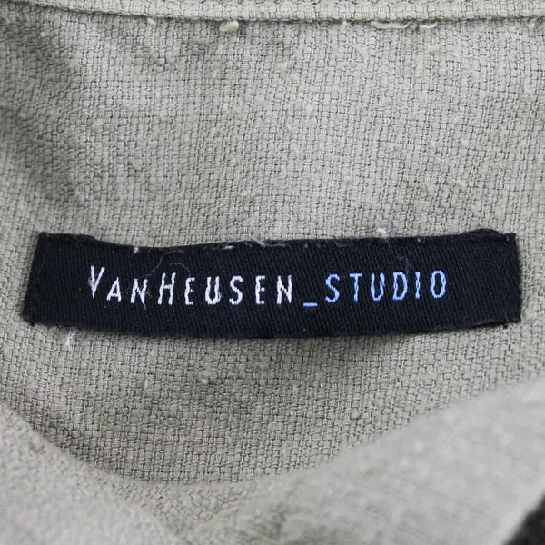 Van Heusen Studio Beige Short-Sleeved Button-Up Men's Large 16-16.5