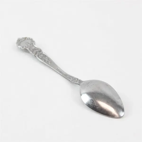 Lot of 4 National Stainless Rose & Leaf Pattern Stainless Teaspoons 6.5" 